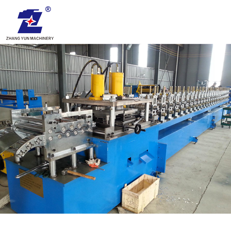 Stahlprofil-Aufzugsschienen-Rolle, die Produktionslinien-Aufzugs-Rollführungsschienen-Maschinen bildet