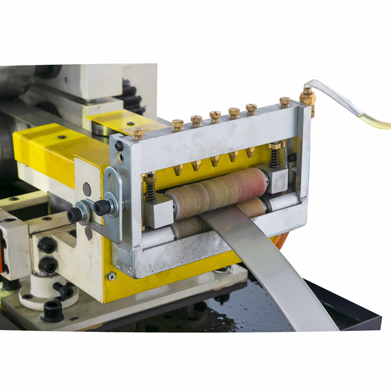 High-Tech-CE&ISO-Bandklammer-Rollformmaschine mit CE-Zertifikat